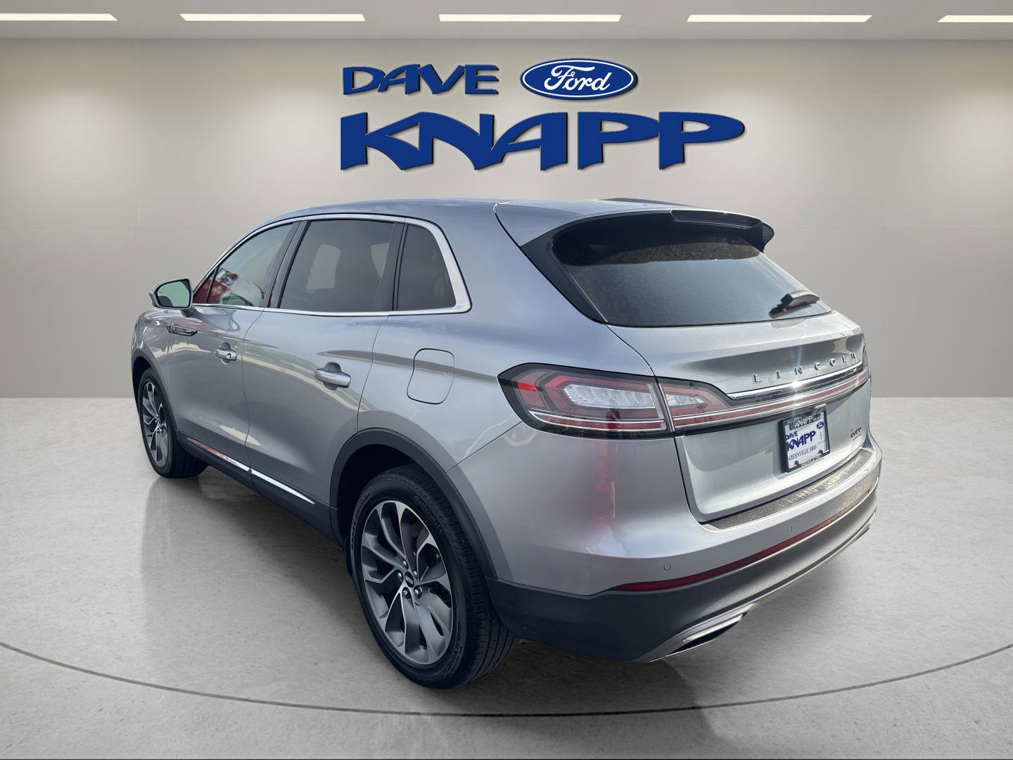 Used 2023 Lincoln Nautilus Reserve image 5