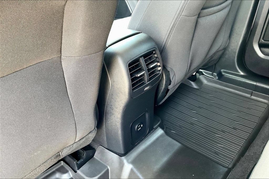 Used 2021 Ford Escape SE FWD image 22