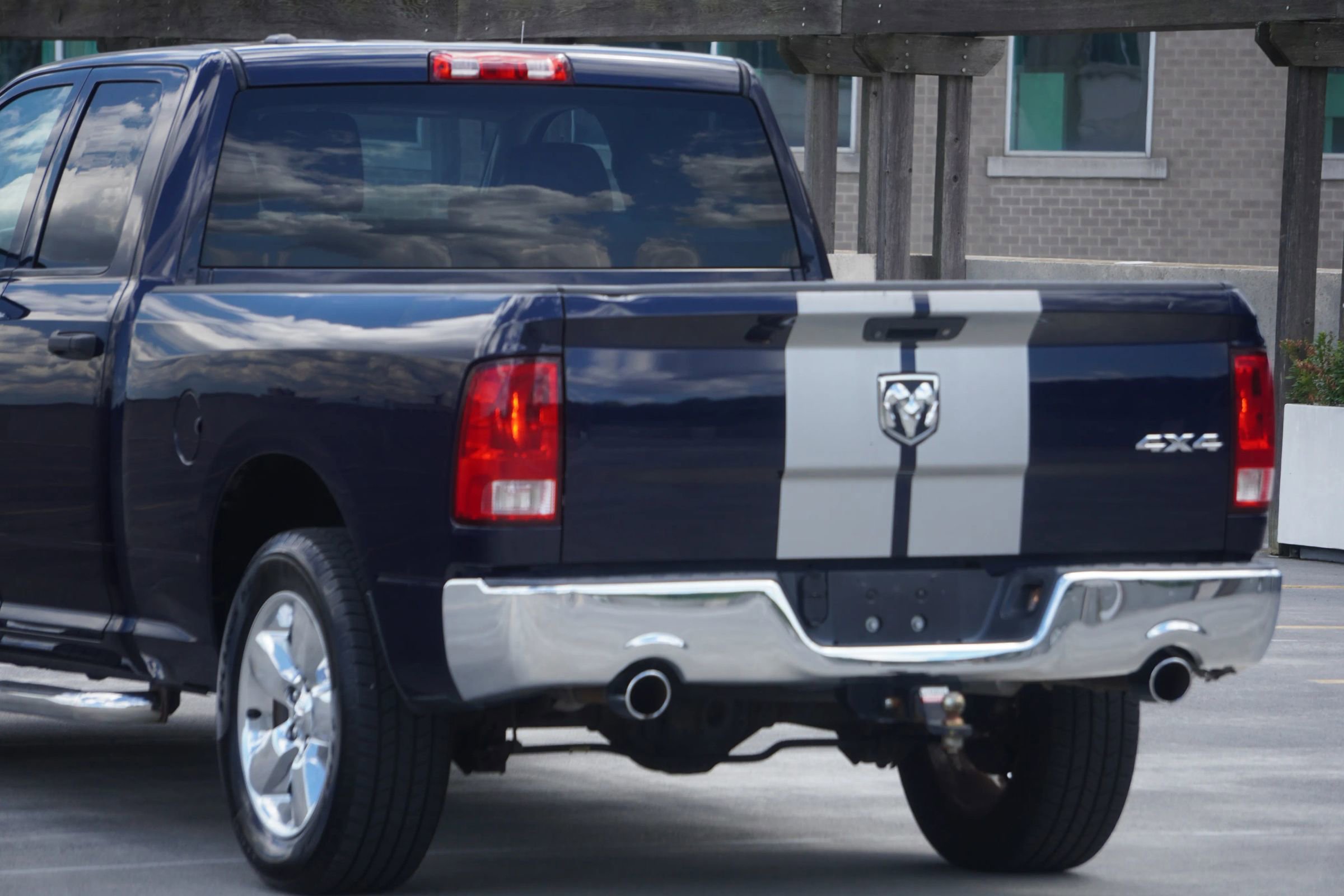 Used 2013 RAM 1500 Express image 21