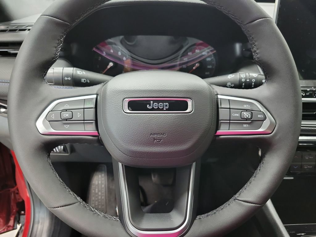 New 2026 Jeep Compass Latitude image 13