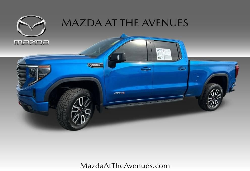 Used 2022 GMC Sierra 1500 AT4 w/ AT4 Preferred Package image 1