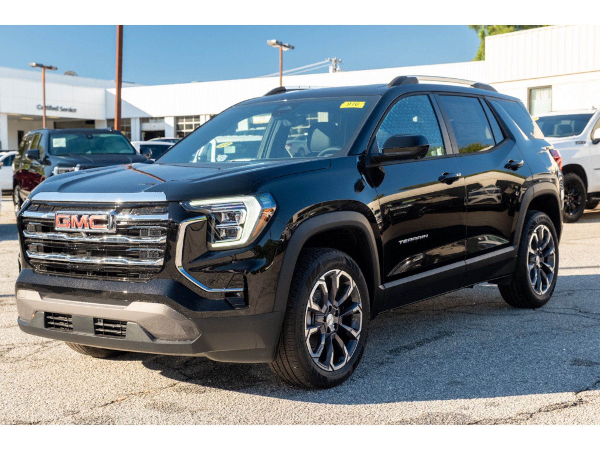 New 2027 GMC Terrain Elevation w/ Elevation Premium Package FWD image 4
