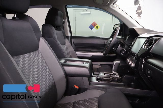 Used 2021 Toyota Tundra SR5 w/ SR5 Upgrade Package AWD/4WD image 26