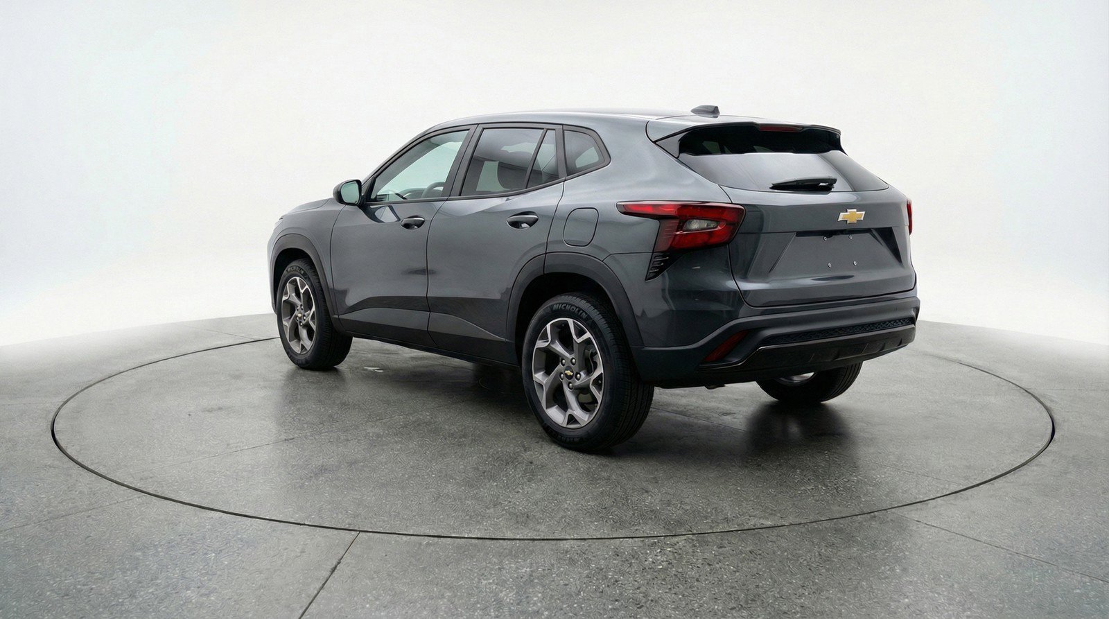 Used 2025 Chevrolet Trax LT image 6