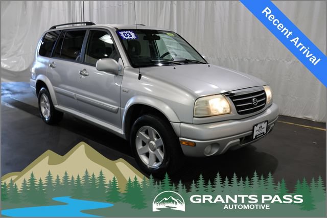 Used 2003 Suzuki XL7 4WD video 1