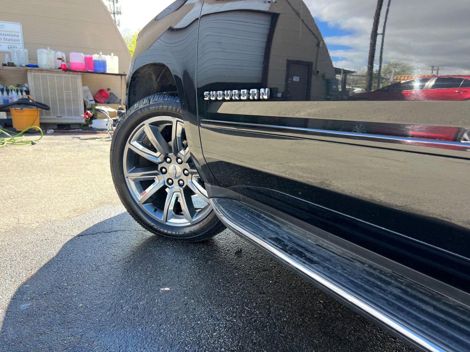 Used 2020 Chevrolet Suburban Premier image 39