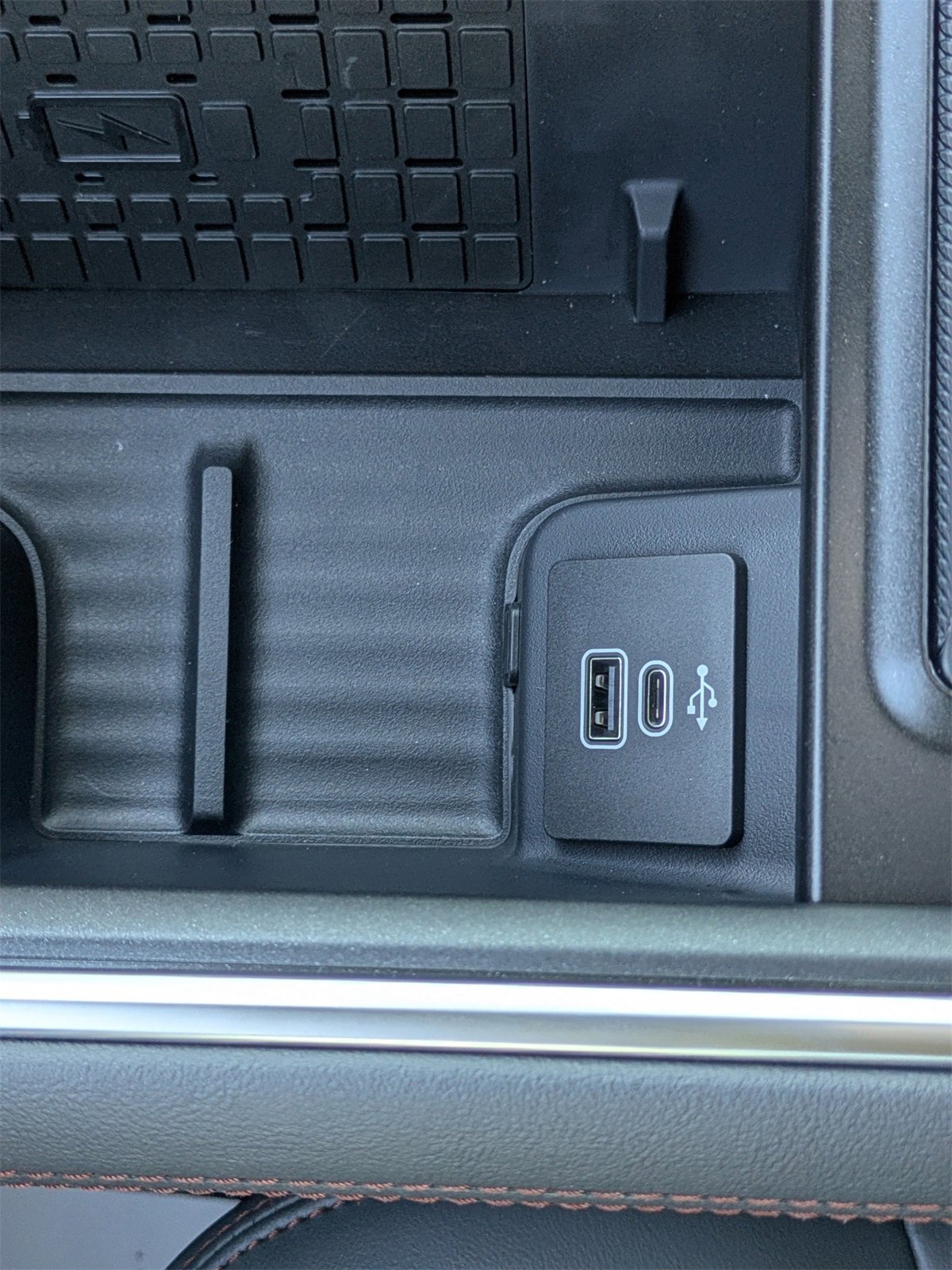 New 2025 Ford Expedition Max Active image 27