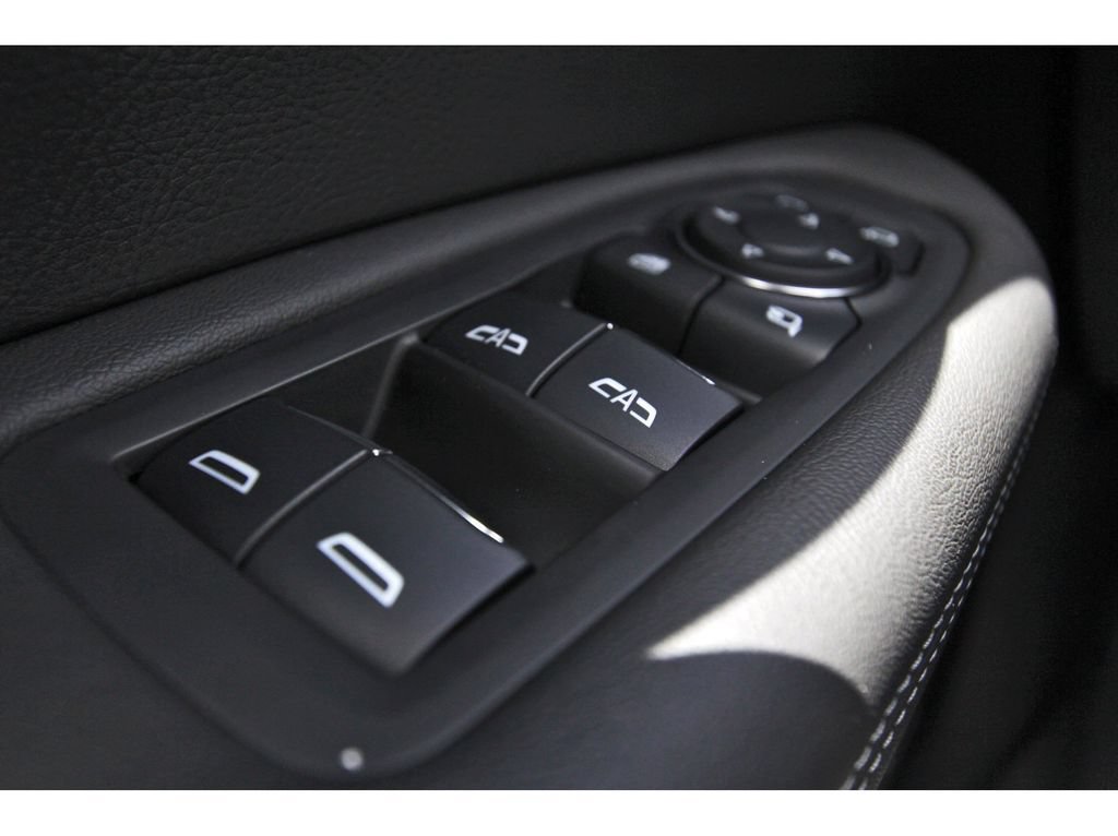 New 2024 Cadillac XT6 Premium Luxury w/ Technology Package FWD image 16
