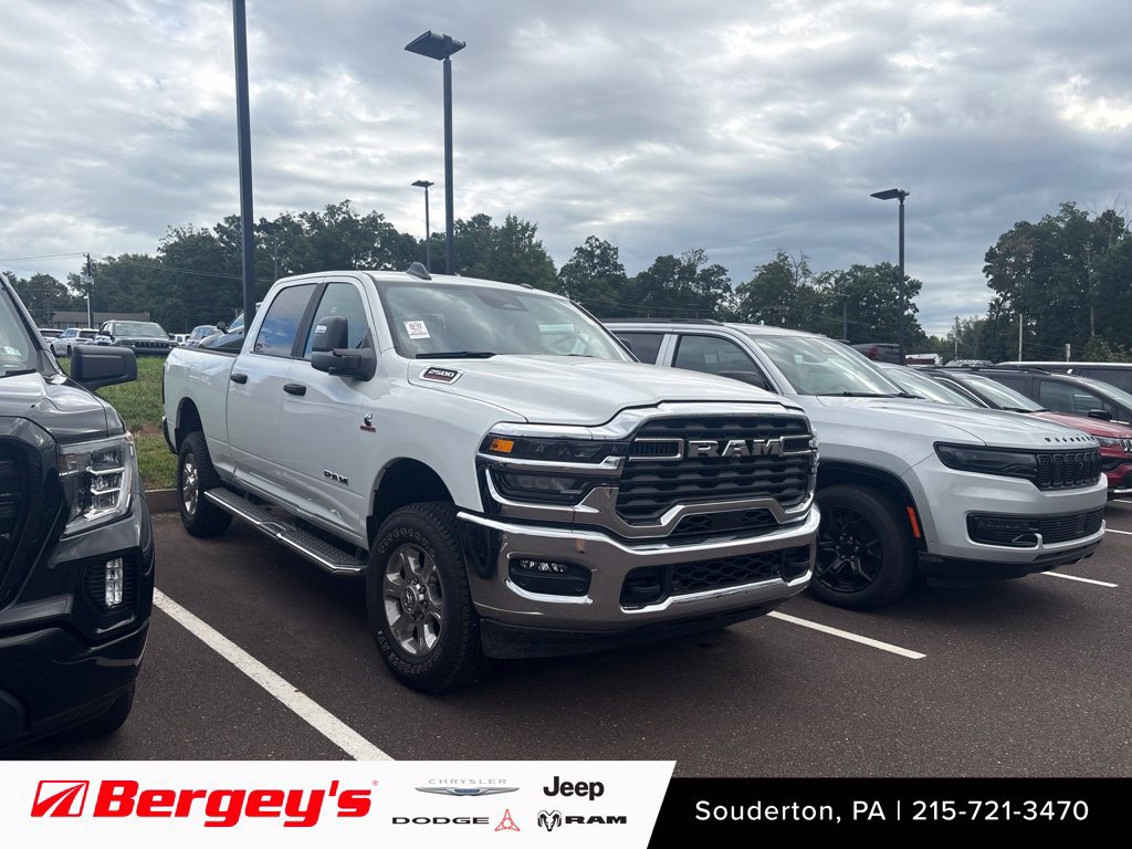 Used 2025 RAM 2500 Big Horn AWD/4WD image 1