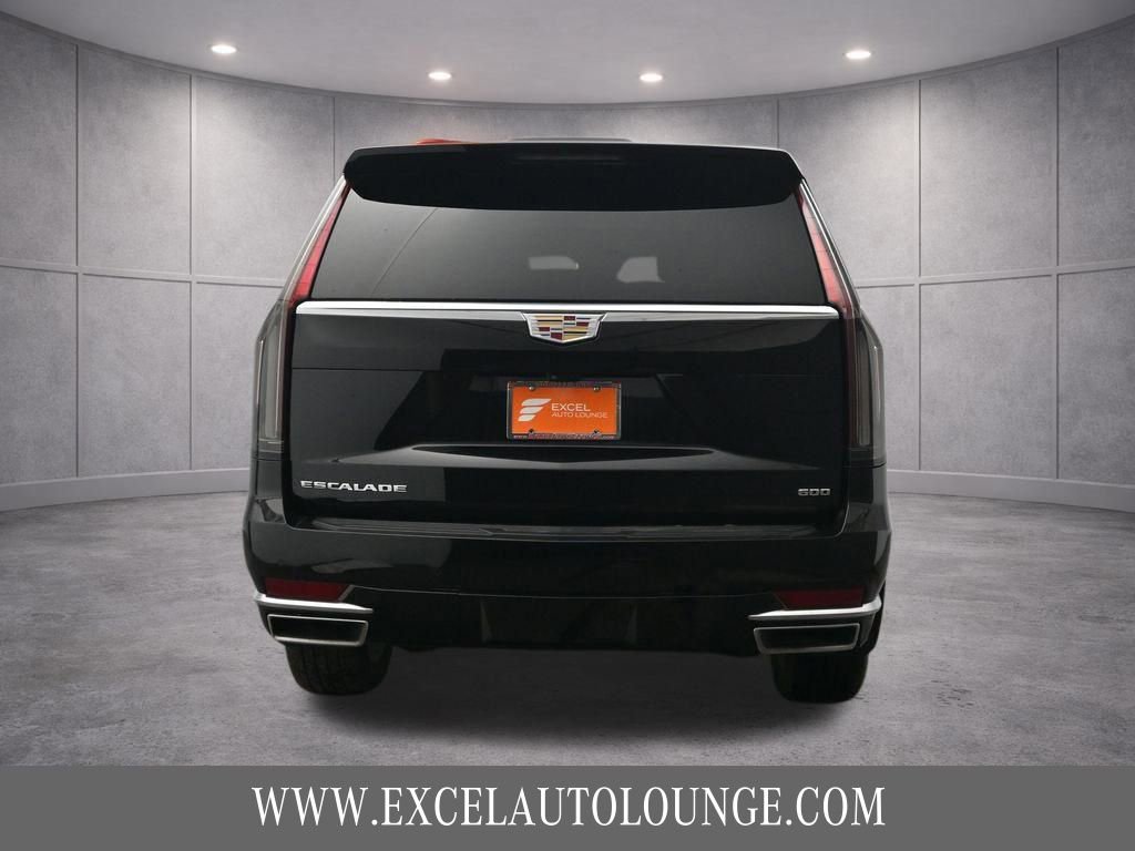 Used 2023 Cadillac Escalade ESV Premium Luxury image 5