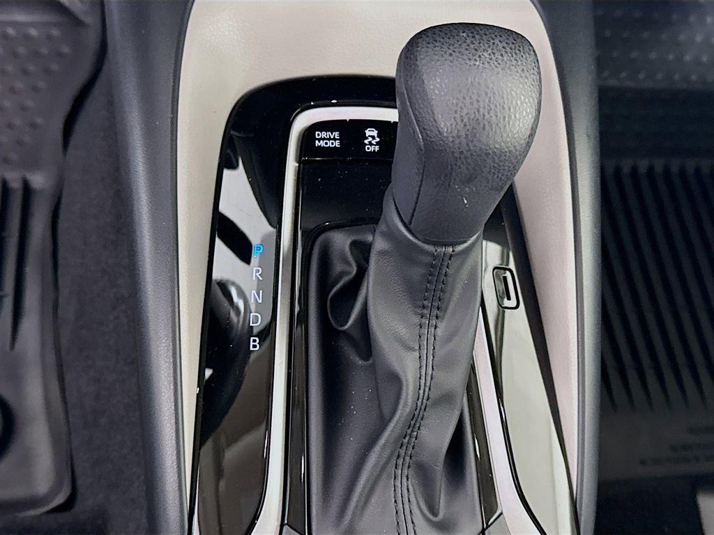Certified 2024 Toyota Corolla LE image 16