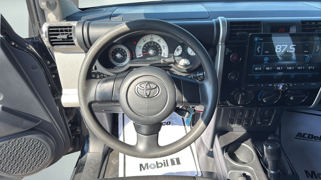 Used 2008 Toyota FJ Cruiser 4WD image 19