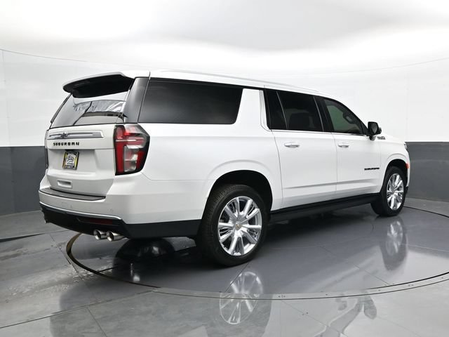 Used 2024 Chevrolet Suburban High Country AWD/4WD image 5