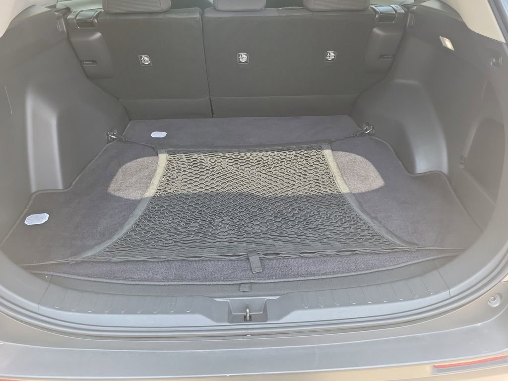 Used 2023 Toyota RAV4 LE FWD image 29