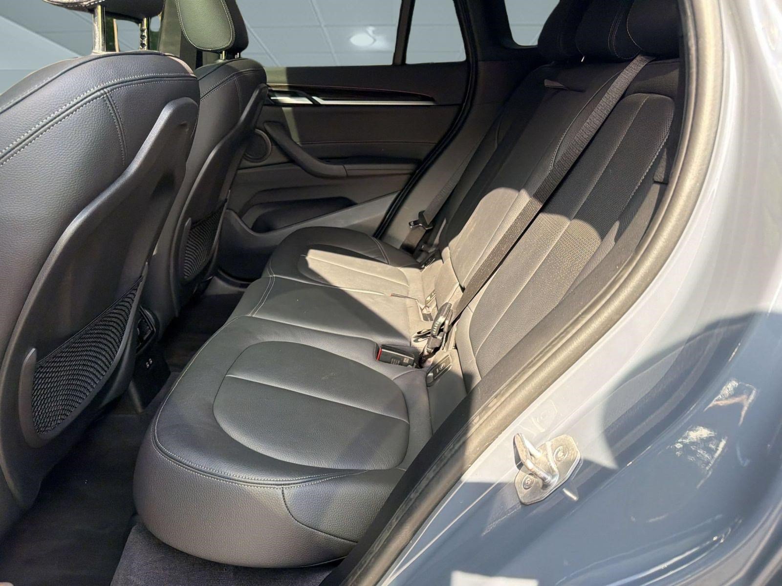 Used 2020 BMW X1 sDrive28i w/ Premium Package FWD image 23