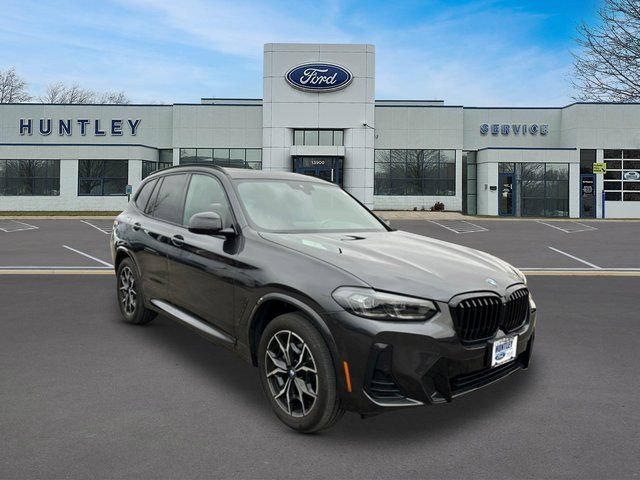 Used 2023 BMW X3 xDrive30i w/ M Sport Package AWD/4WD image 4