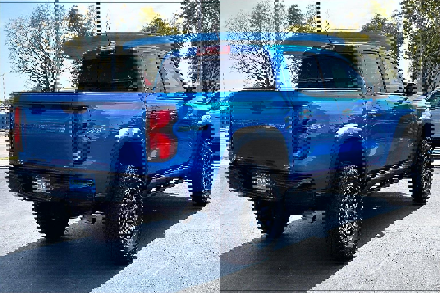 Certified 2024 Chevrolet Colorado ZR2 w/ ZR2 Convenience Package III image 4