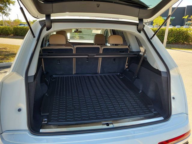 Certified 2025 Audi Q7 3.0T Premium Plus w/ Premium Plus Package image 8