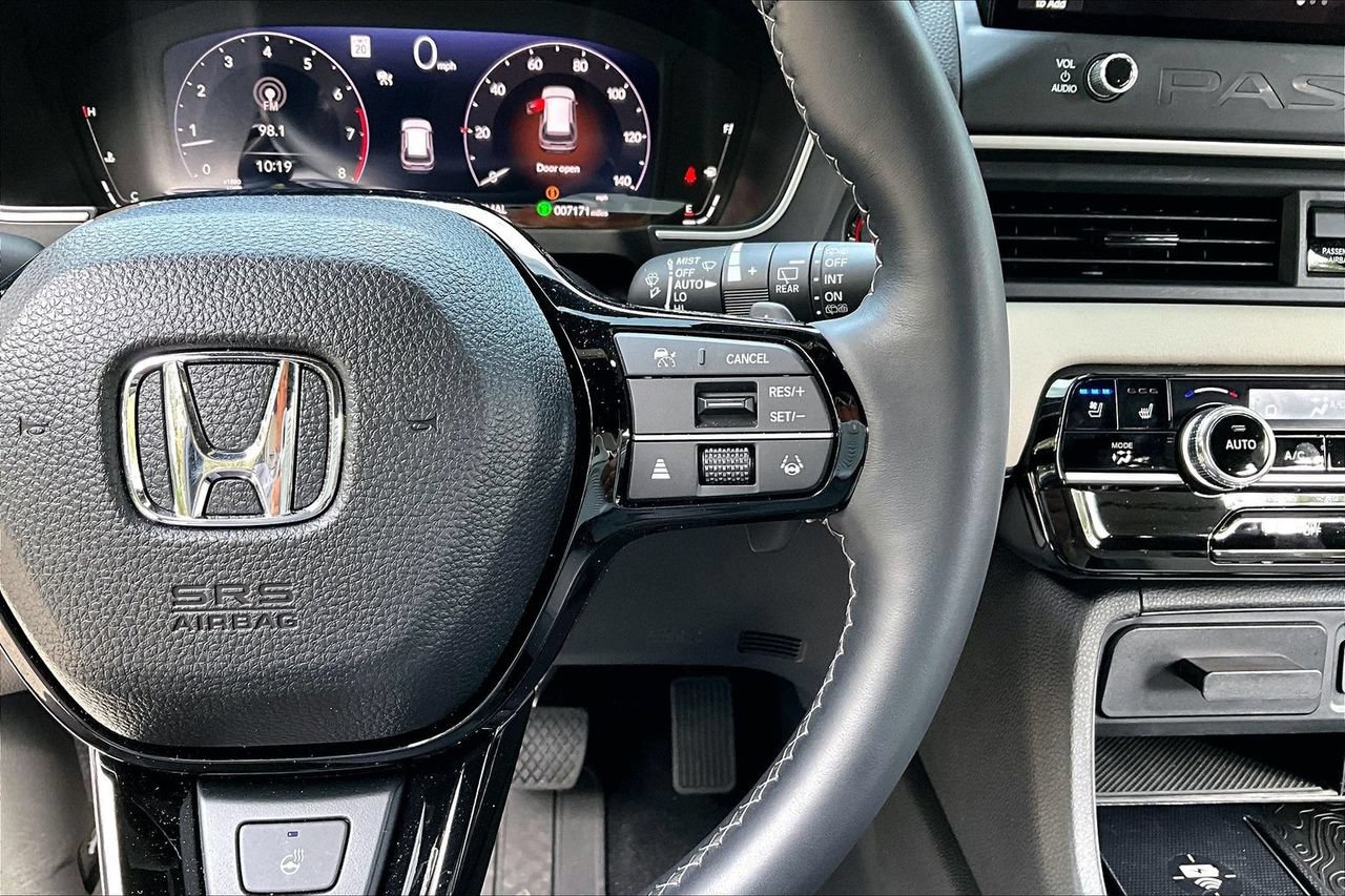 Used 2026 Honda Passport TrailSport Elite image 11
