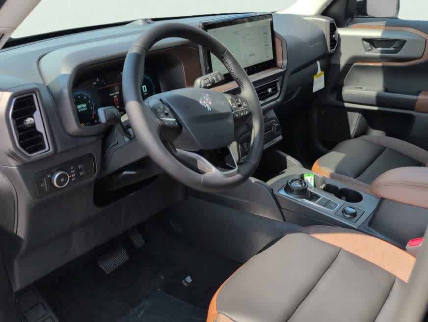 New 2025 Ford Bronco Sport Outer Banks w/ Outer Banks Tech Package+ AWD/4WD image 5