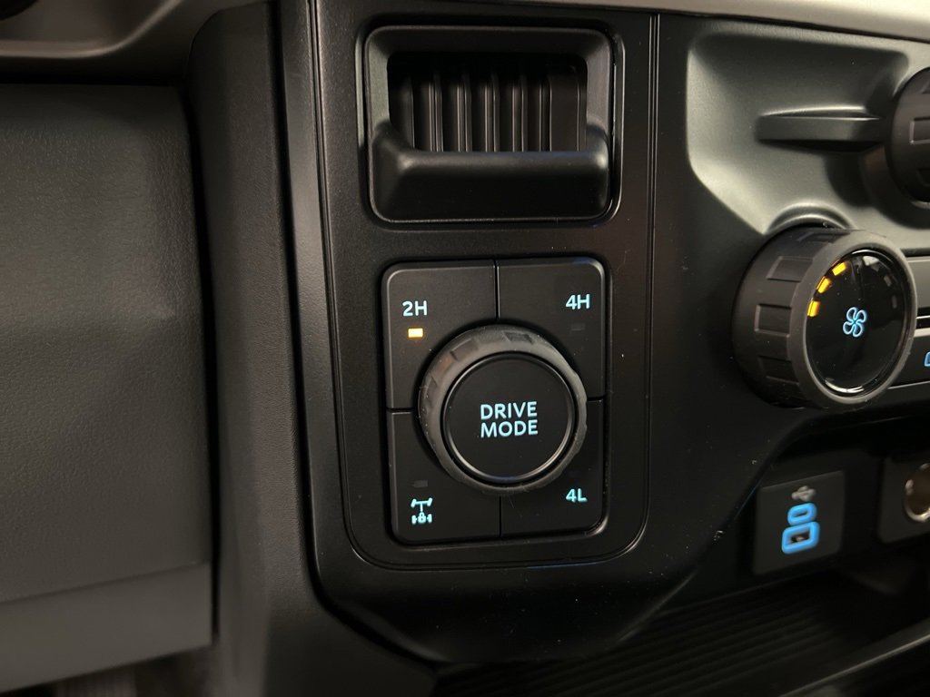 New 2026 Ford F250 XL w/ XL Chrome Package image 16
