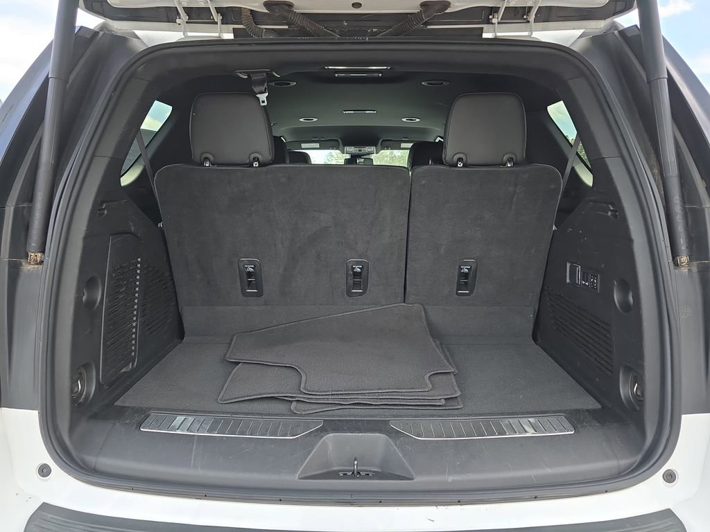 Used 2024 Chevrolet Tahoe Premier image 16