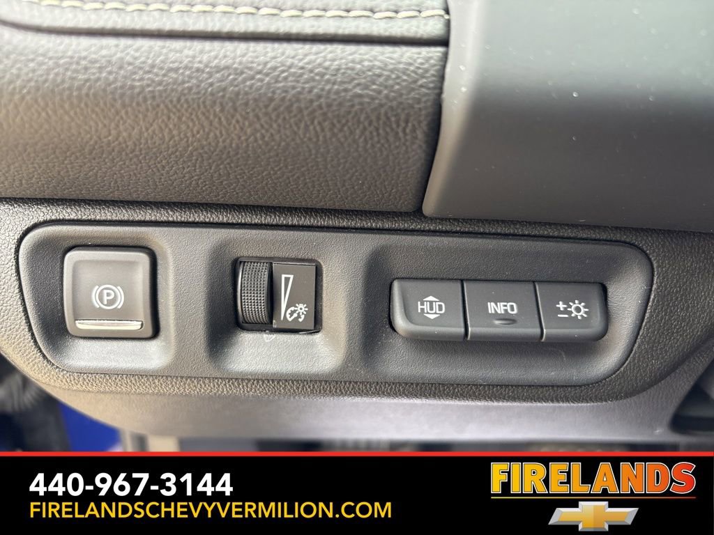 Used 2023 GMC Acadia SLT w/ Technology Package image 19