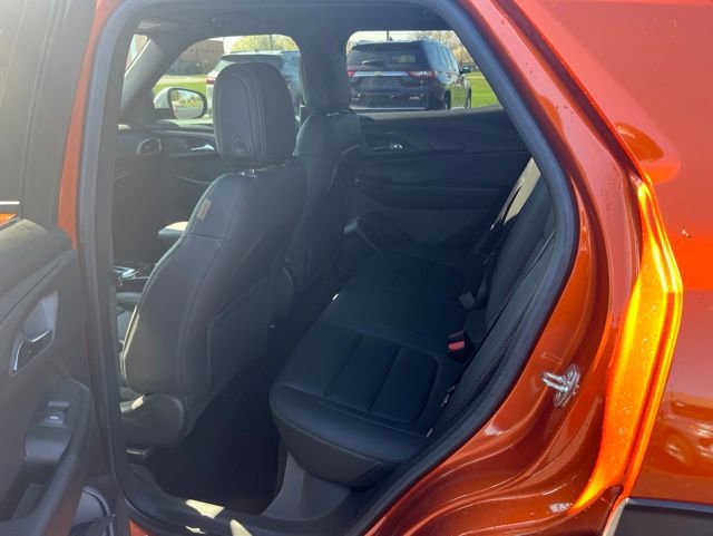 Used 2023 Chevrolet TrailBlazer ACTIV FWD image 9