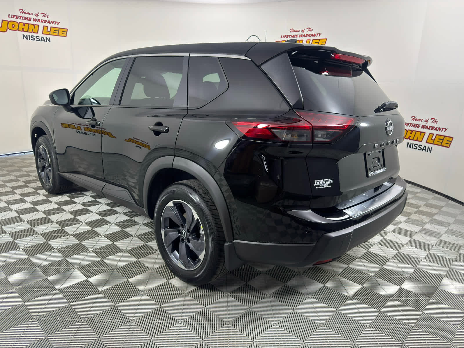 New 2026 Nissan Rogue SV image 3