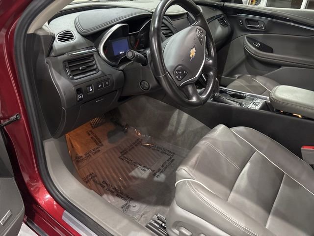 Used 2019 Chevrolet Impala Premier w/ Premier Convenience Package FWD image 11