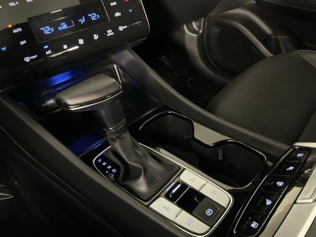 Used 2023 Hyundai Santa Cruz Limited w/ Winter Package image 18