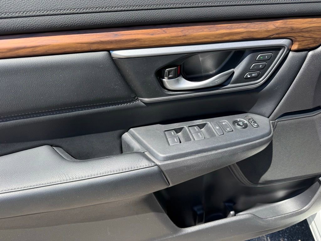 Used 2017 Honda CR-V EX-L image 14
