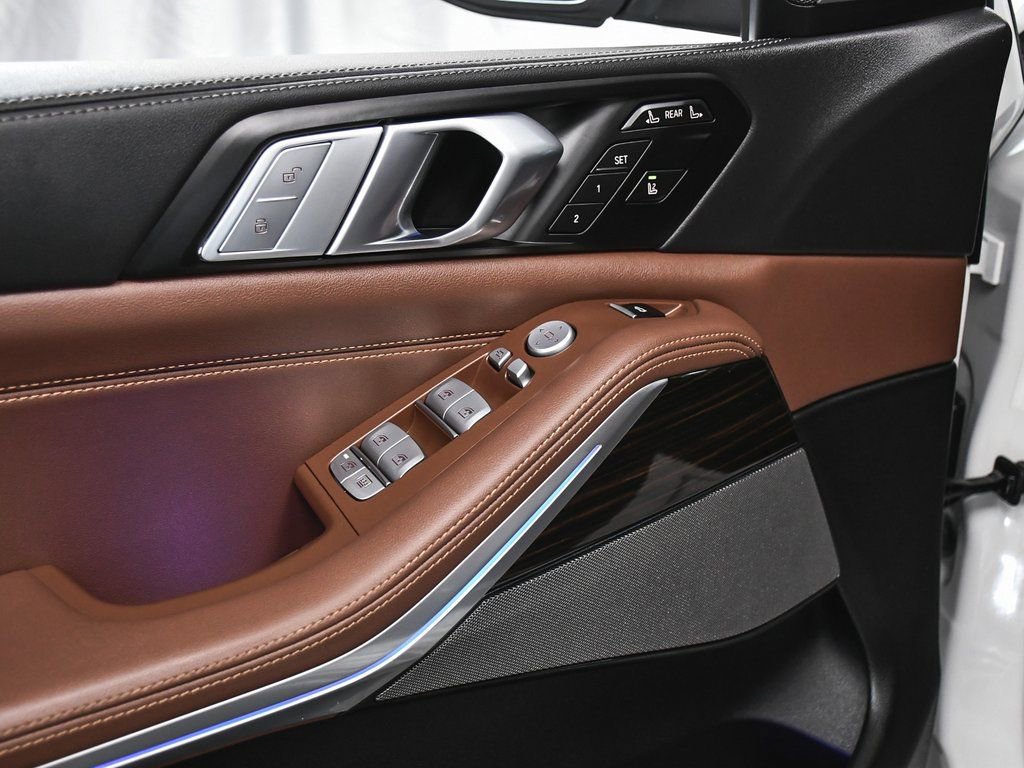 Used 2026 BMW X7 xDrive40i image 10