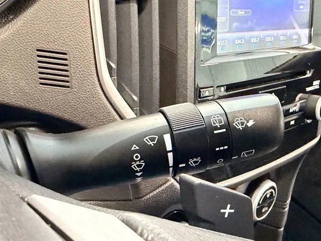 Used 2021 Subaru Crosstrek 2.0i Premium w/ Moonroof Package AWD/4WD image 37