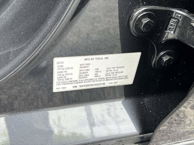 Used 2026 Tesla Model Y 2WD image 21