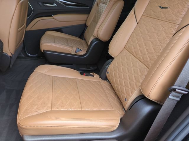 Used 2021 Cadillac Escalade Sport AWD/4WD image 15