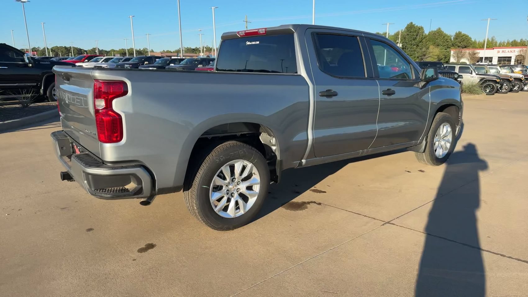 New 2026 Chevrolet Silverado 1500 Custom RWD image 9