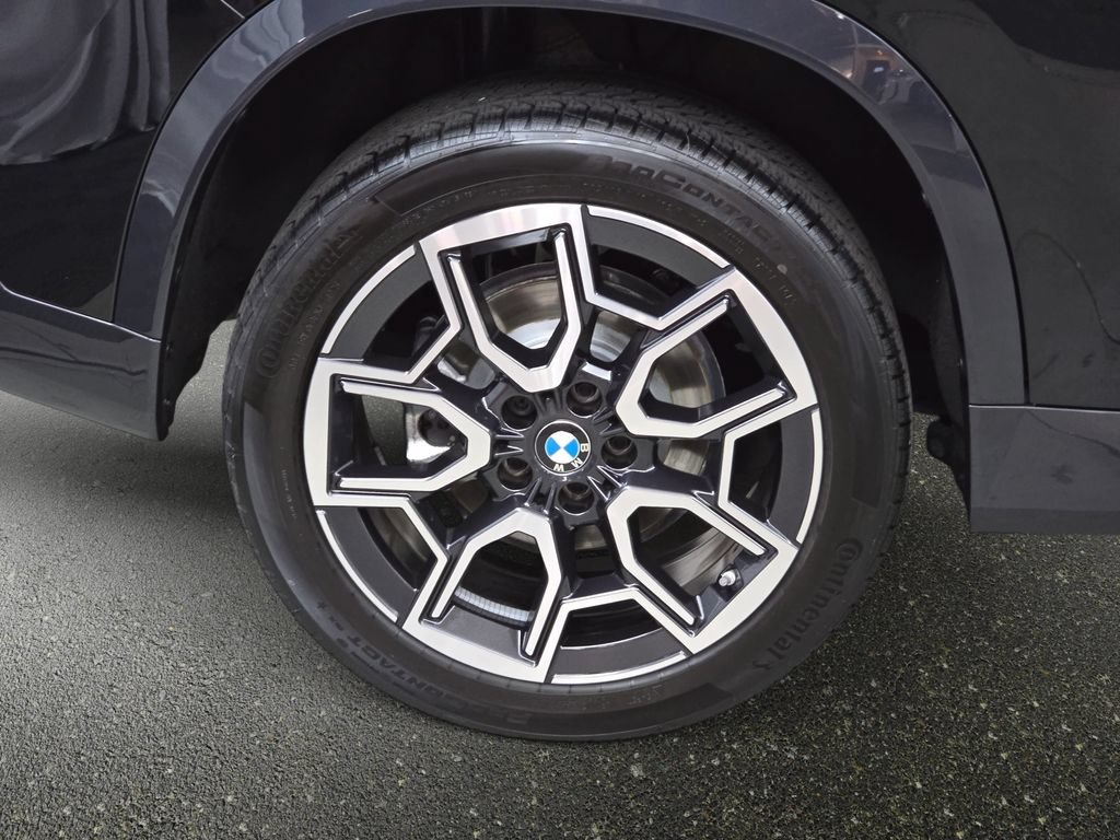 Used 2026 BMW X1 xDrive28i AWD/4WD image 35