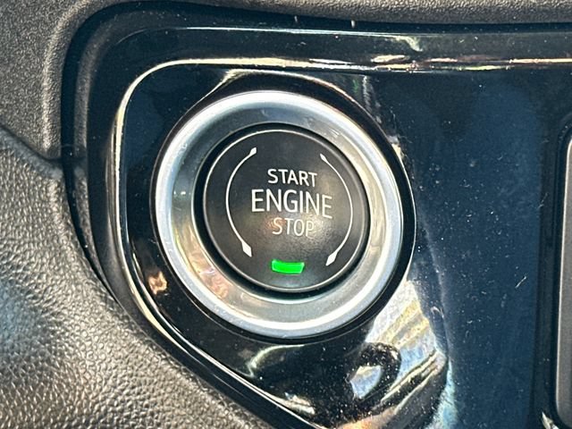 Certified 2025 Chevrolet Silverado 1500 LT AWD/4WD image 34