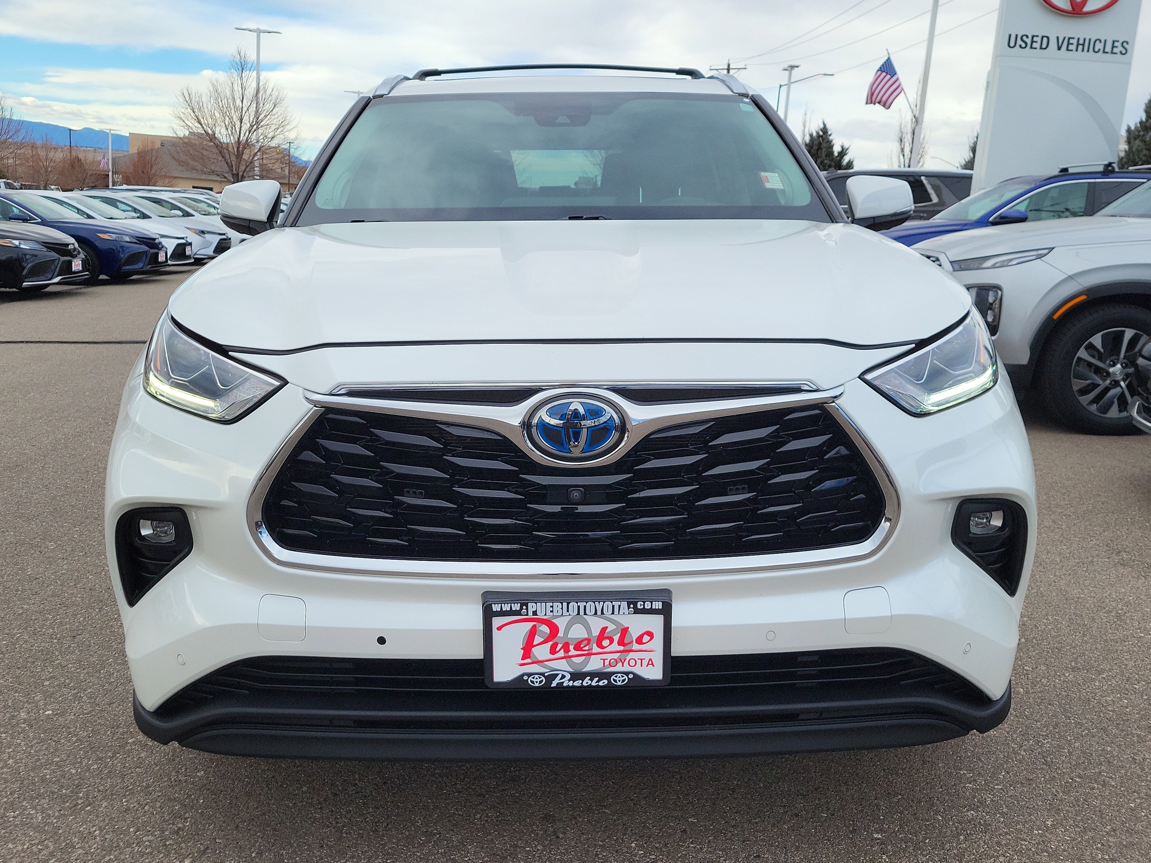 Used 2021 Toyota Highlander Limited image 5