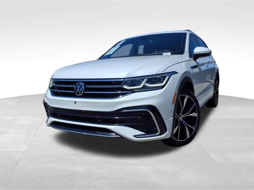 Used 2022 Volkswagen Tiguan SEL R-Line image 1
