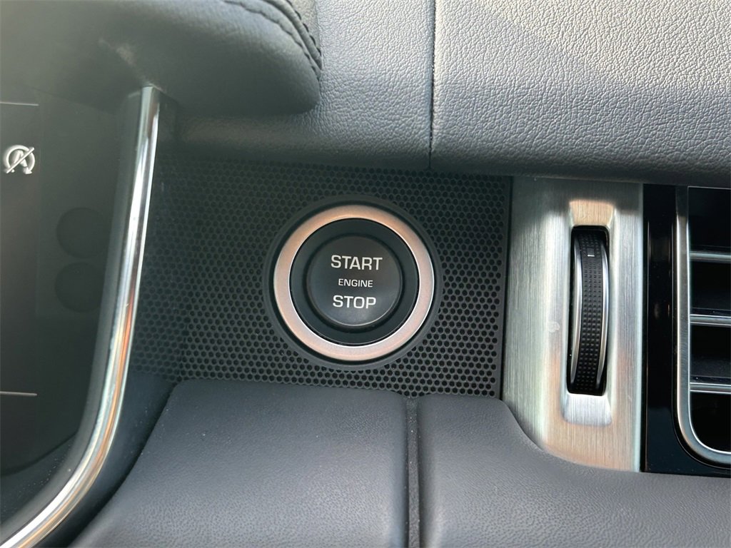 Used 2022 Land Rover Range Rover Westminster Edition image 35