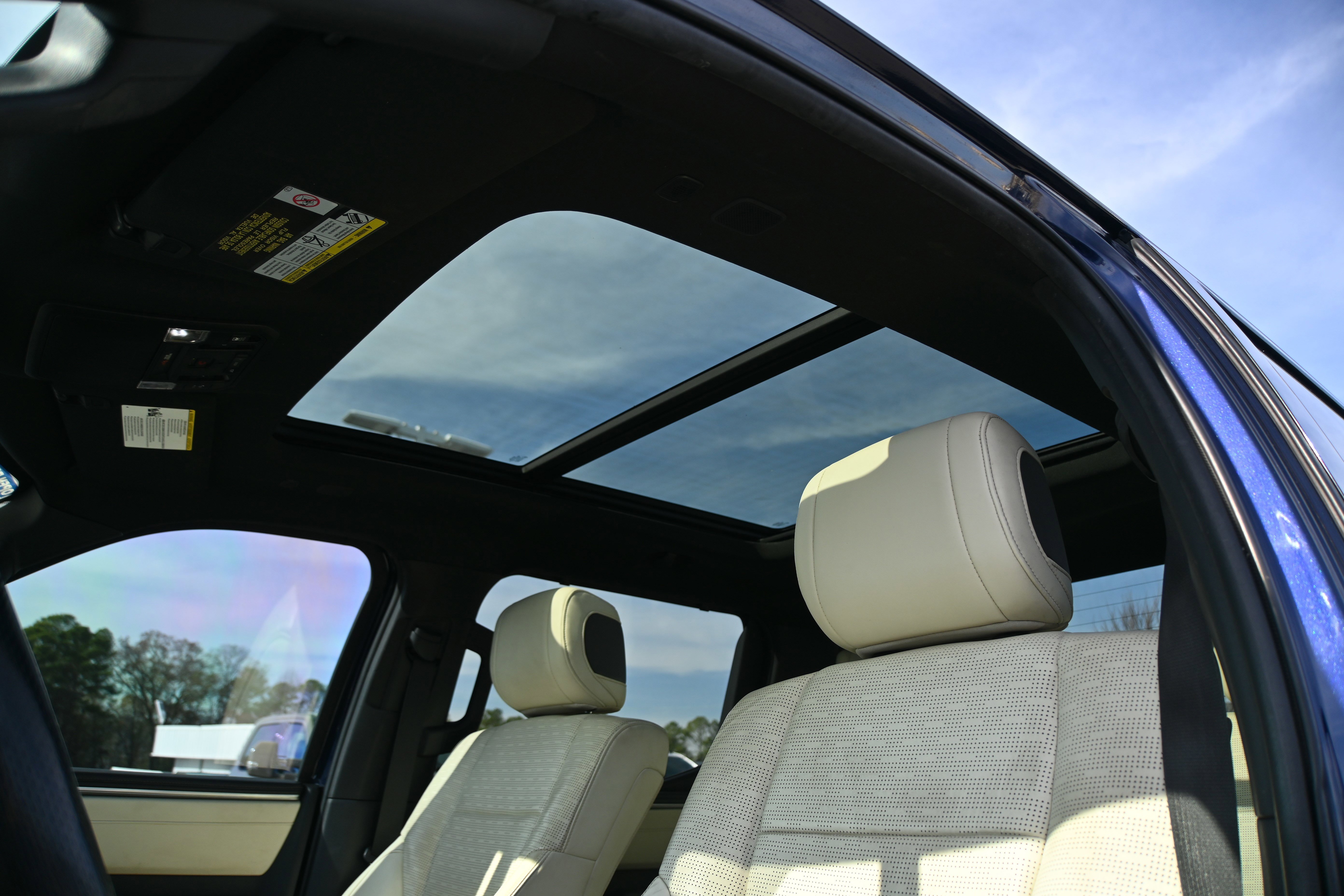 Used 2022 Toyota Tundra 1794 Edition w/ TRD Off-Road Package image 9