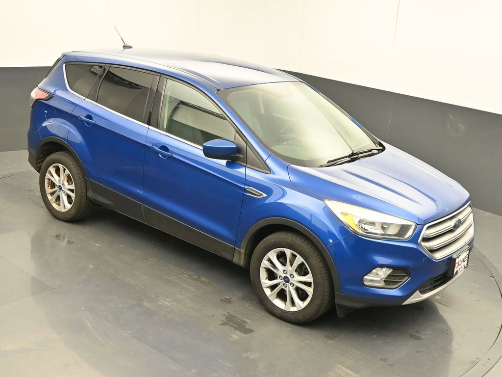 Used 2017 Ford Escape SE image 26