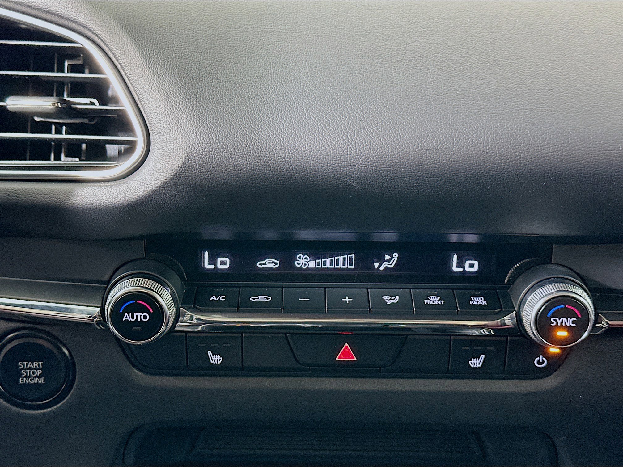 Used 2024 MAZDA CX-30 AWD 2.5 S w/ Preferred Package image 23