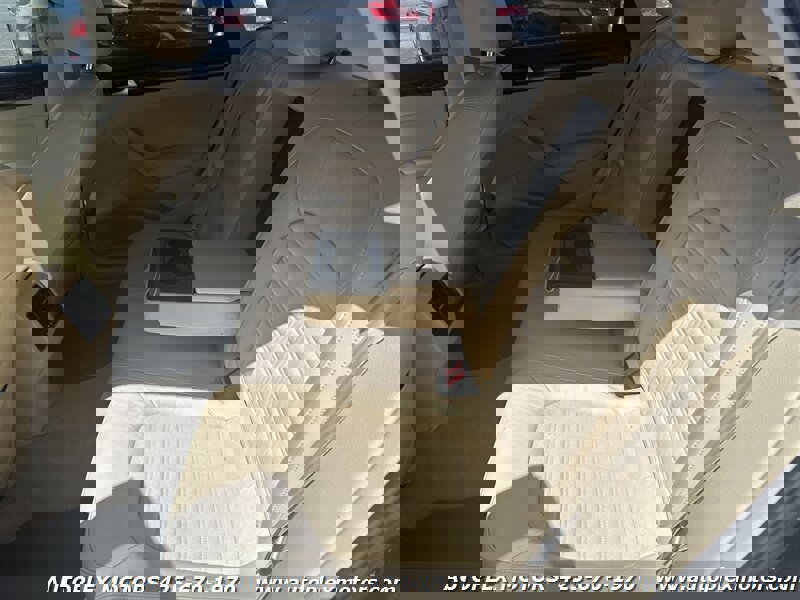 Used 2013 Volkswagen Passat TDI SEL Premium image 12