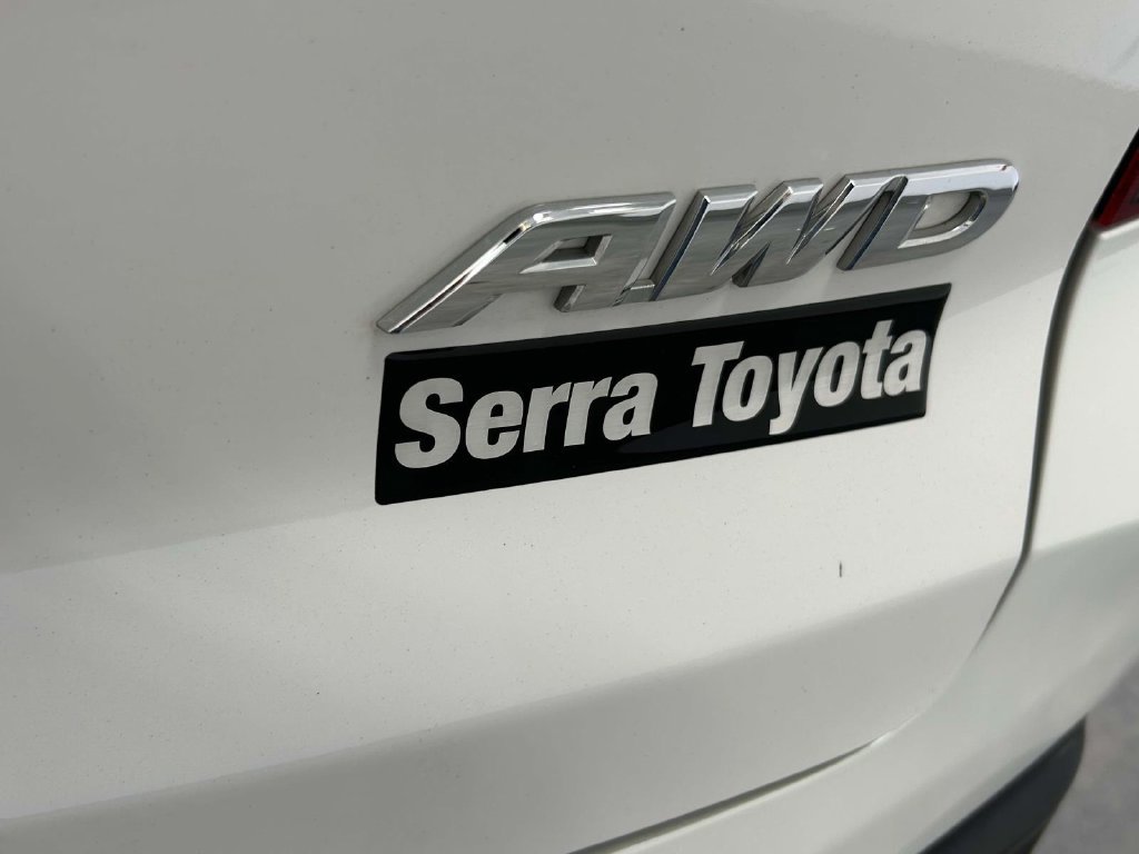 Used 2023 Honda Passport EX-L image 10