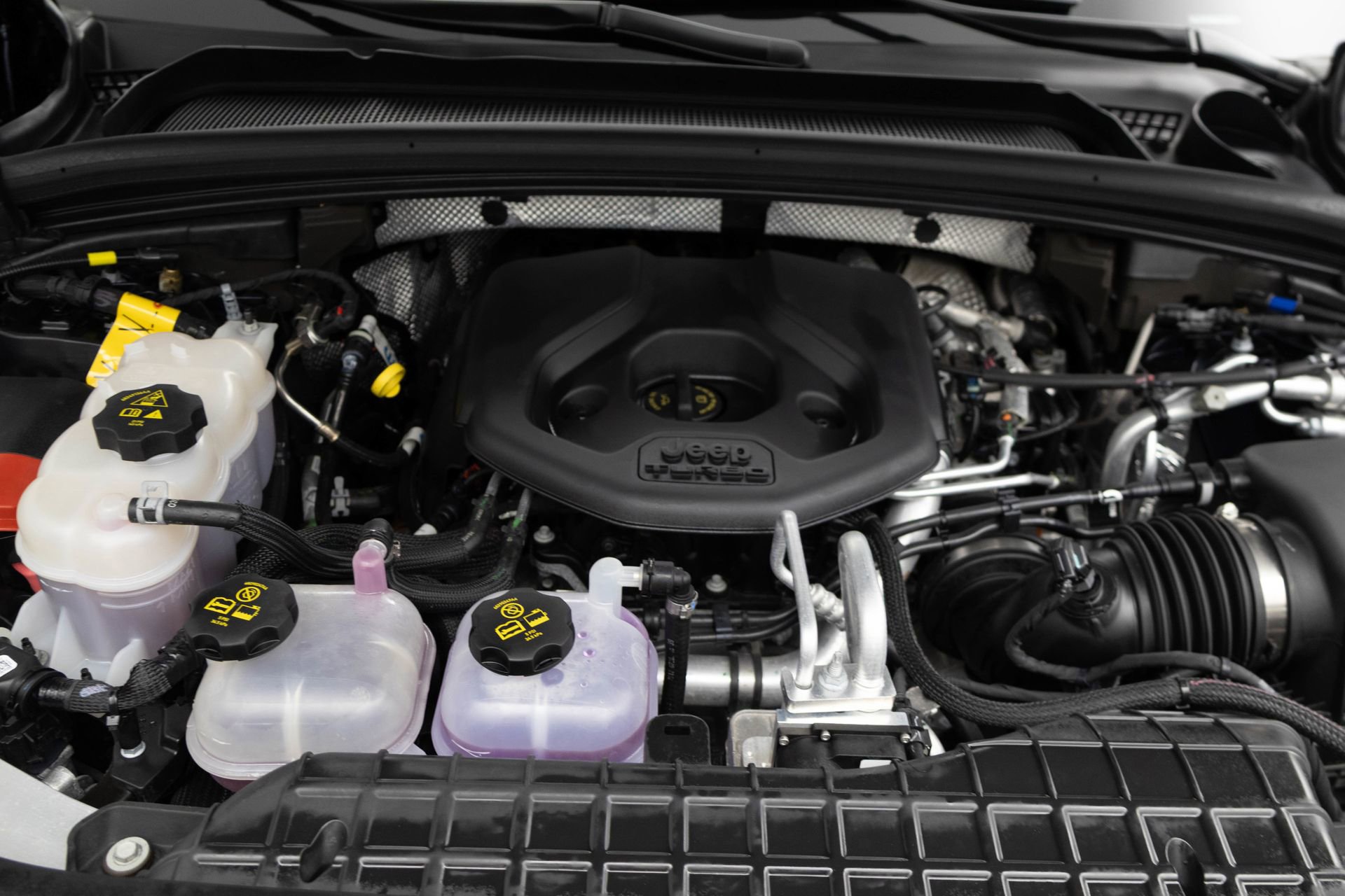 Used 2022 Jeep Grand Cherokee Trailhawk w/ Advanced Protech Group II image 45