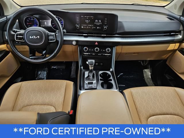 Used 2024 Kia Carnival LX FWD image 24