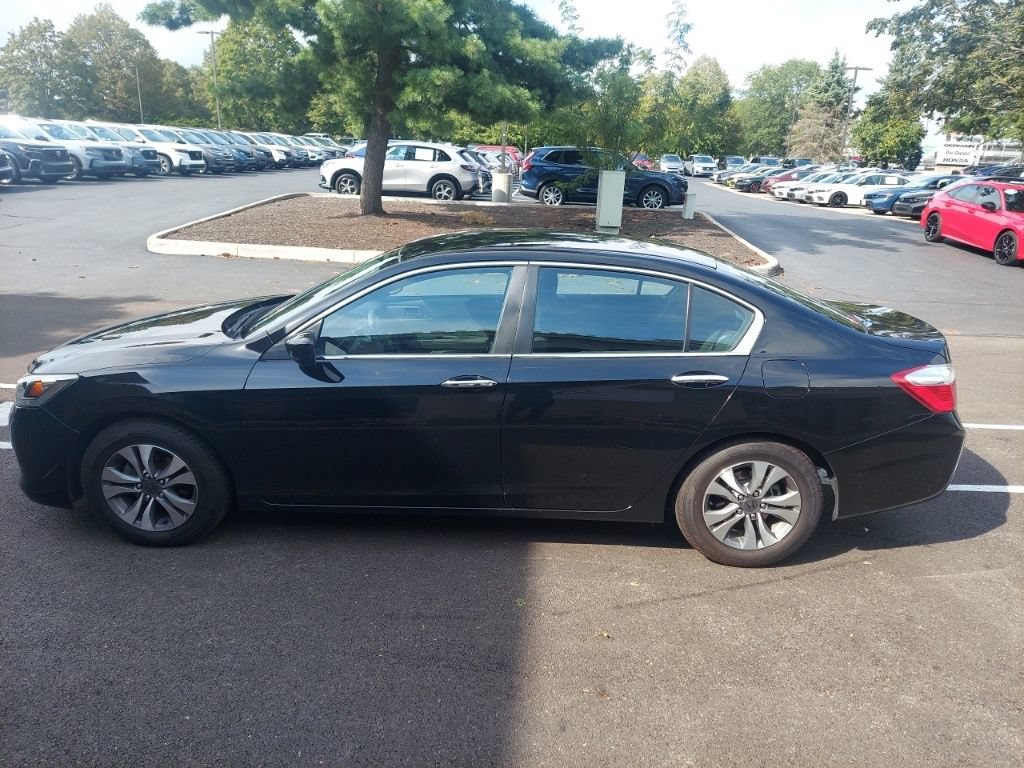 Used 2013 Honda Accord LX image 8